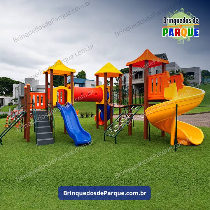 Parque 0404 - Playground Ecológico de Madeira Plástica - Brinquedos para Parquinhos - Playground Infantil - Brinquedos de Parque para Escolas, Condomínios, Praças, Construtoras, Clubes, Hotéis, Brinquedão para Brinquedoteca