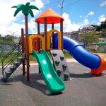 Parque 0201 - Playground Ecológico de Madeira Plástica - Brinquedos para Parquinhos - Playground Infantil - Brinquedos de Parque para Escolas, Condomínios, Brinquedoteca, Praças e Construtoras.