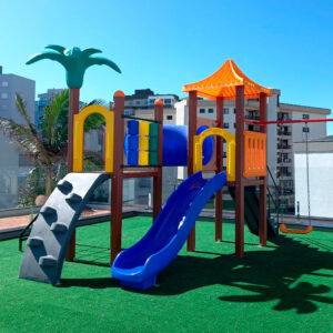 KMP 0209 - Playground de Madeira Plástica - Krenke - Brinquedos para Parquinhos - Playground Infantil - Brinquedos de Parque para Escolas, Condomínios, Brinquedoteca, Praças e Construtoras.