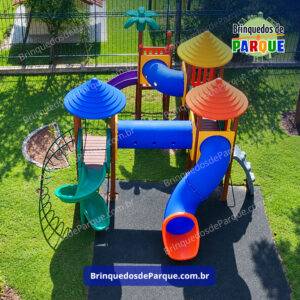 Parque 0401 - Playground Ecológico de Madeira Plástica - Brinquedos para Parquinhos - Playground Infantil - Brinquedos de Parque para Escolas, Condomínios, Praças, Construtoras, Clubes, Hotéis, Brinquedão para Brinquedoteca